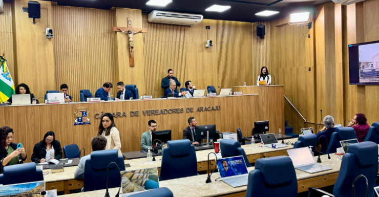 Imagem Câmara de Aracaju homenageia categoria bancária e o legado de José Souza de Jesus
