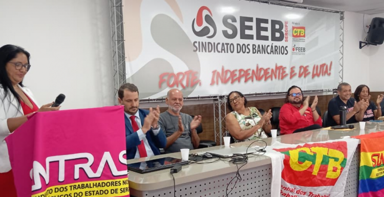 Imagem CTB/SE festeja a unidade que elegeu a primeira servidora na presidência do SINTRASE
