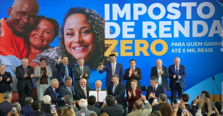 Imagem Lula sanciona nova faixa de isenção do Imposto de Renda e medida beneficiará mais de 15 milhões de brasileiros