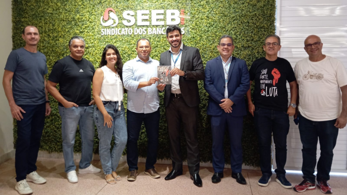 Imagem Novo superintendente da Caixa, Francisco Estrela,  visita Sindicato dos Bancários de Sergipe