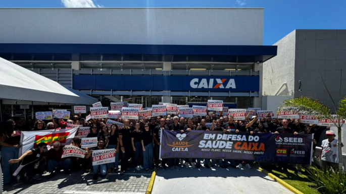 Imagem Greve histórica! Bancários e bancárias de Sergipe fazem ato marcante no sexto dia de paralisação na Caixa