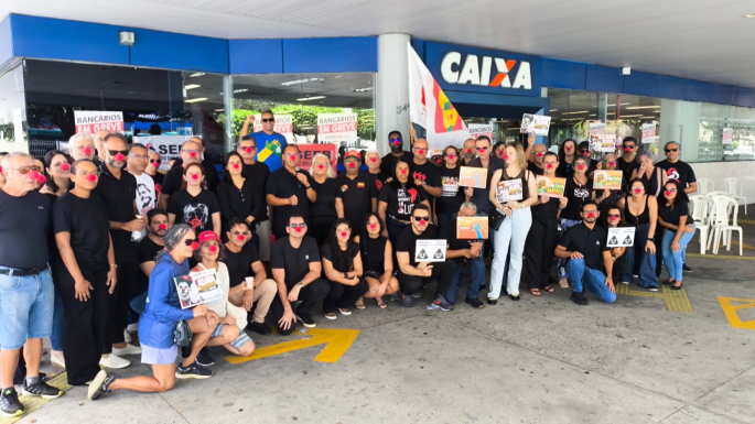 Imagem Empregados da Caixa decidem sobre o rumo da greve em assembleia virtual nesta segunda (21)